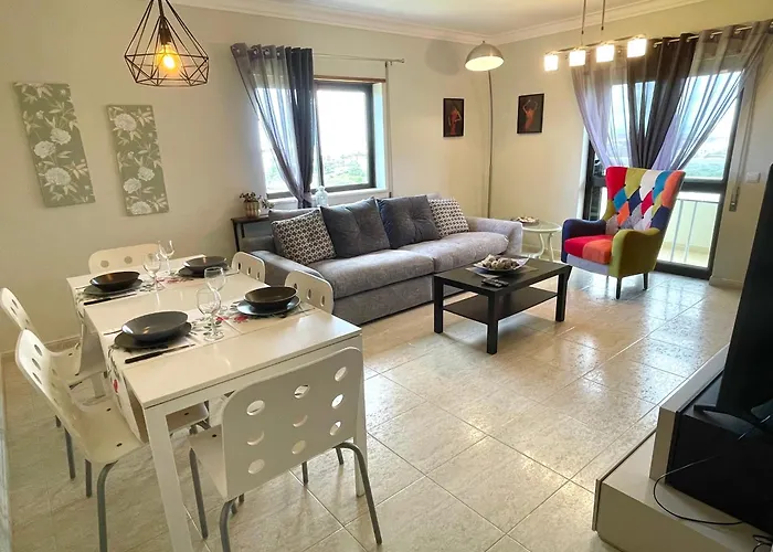 Apartment Palmira, 2 Bedrooms, Alvor. Fabulous Views!