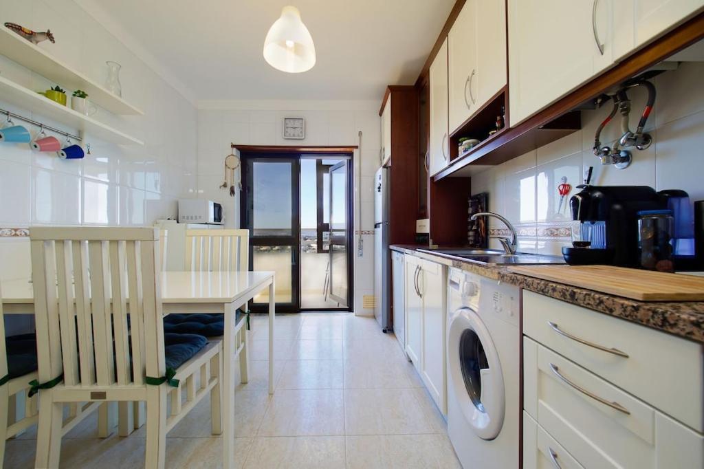 Palmira, 2 Bedrooms, Alvor. Fabulous Views! *